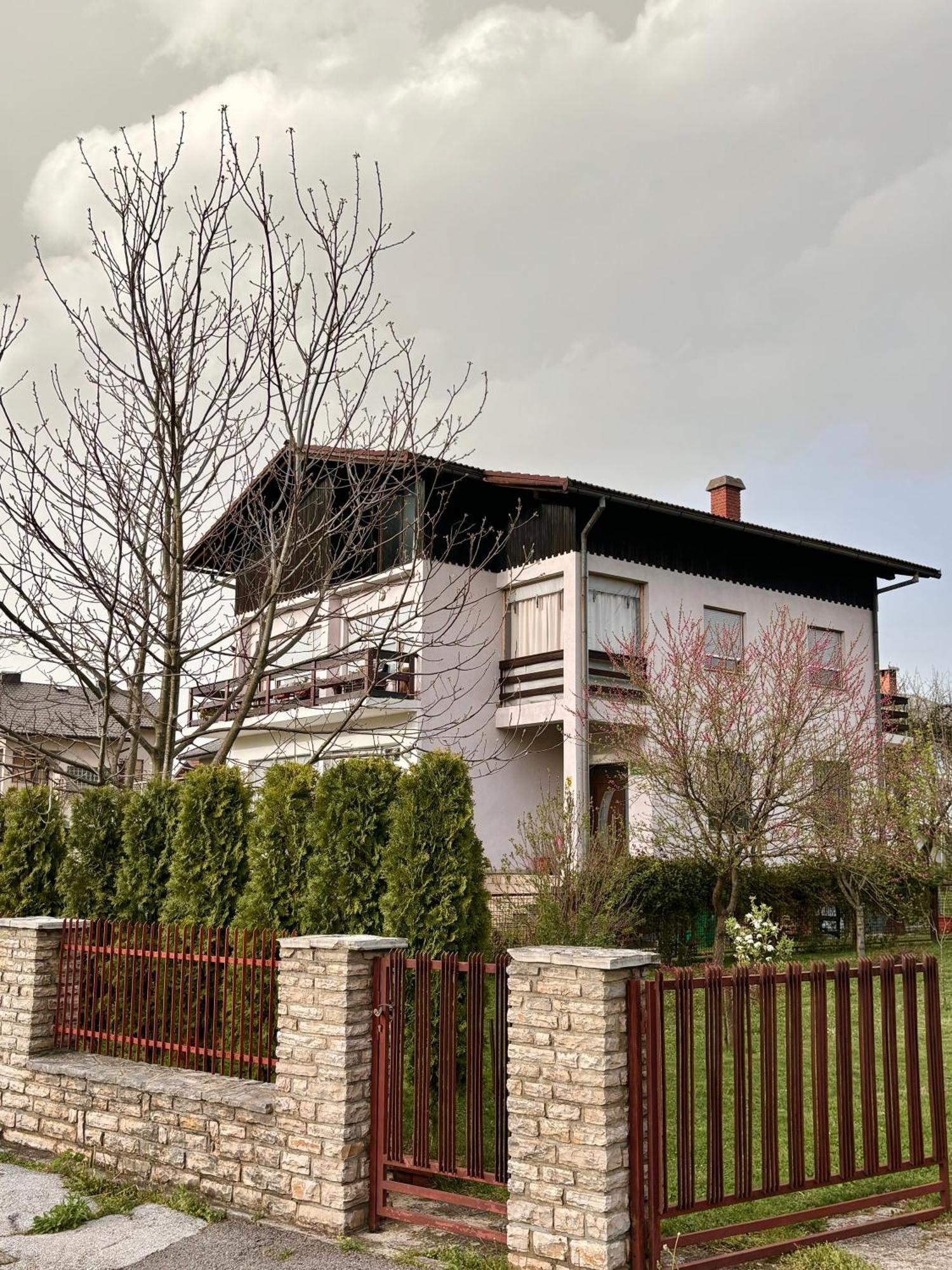 Apartment Una Laguna Bihać Zewnętrze zdjęcie