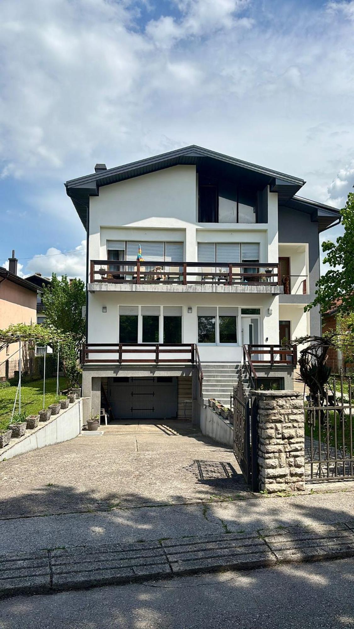 Apartment Una Laguna Bihać Zewnętrze zdjęcie